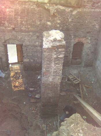 Vakıf, kuruluşunun 25. yılında tarihi binada hizmet verecek 4