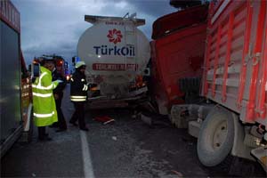 Bursada TIR dehşeti: 3 ölü 2
