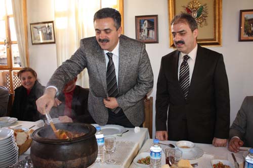 Haluk İpek ve beraberindekiler Çankırıda 2