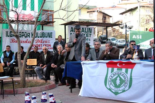 Şampiyonluk Kupası Ilgazsporun ellerinde 1