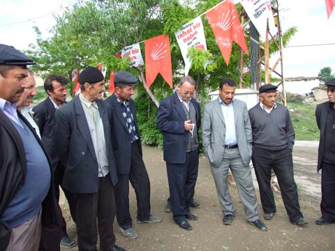 Seçim Kervanı Yukarı Alagöz köyünde... 5