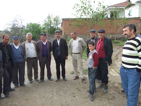 Seçim Kervanı Yukarı Alagöz köyünde... 8