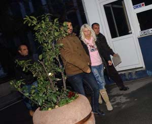 İstanbulda ünlü isimlere fuhuş baskını! 2