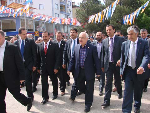 Başbakan Yardımcısı Çiçekin Çankırı seçim gezisi 6