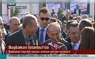 Başbakandan gazeteciye bayram harçlığı İZLE