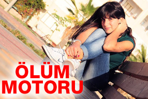 Motordan düştü sonra TIRın altında kaldı