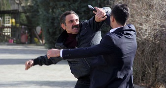 IŞİD yanlıları, Kaçak dizisinin setini bastı