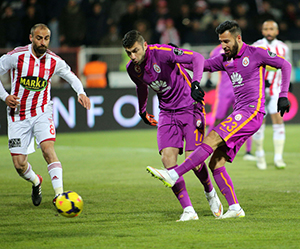 Sivasspor: 2 - Galatasaray: 3