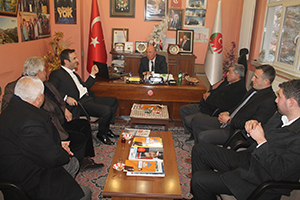 Alpay Ünal ilçeleri geziyor