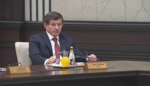 Bu fotoğrafın sırrı çözüldü... Öyle bir fırça yemiş ki!