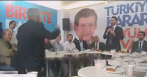 Erdoğan’ın damadına hırsız şoku… AKP’li vatandaş gözlerinin içine baka baka… Şok görüntüler