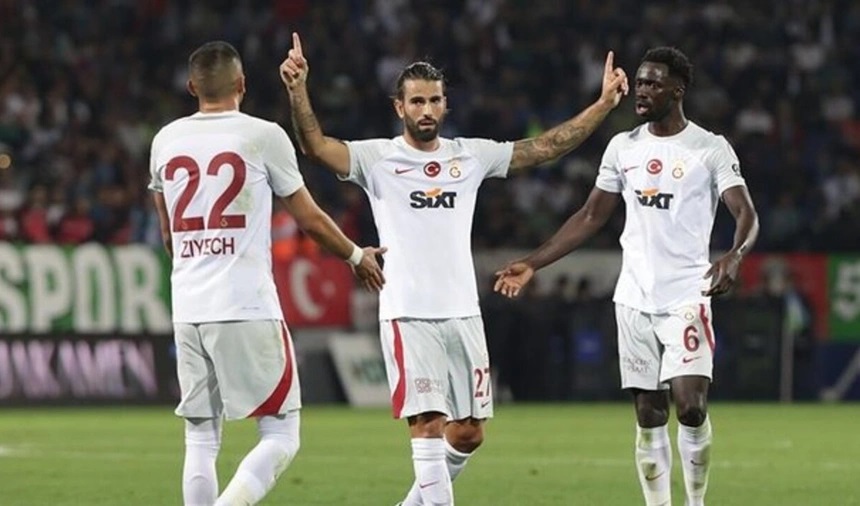 Galatasaray Rizespor'u 1-0'la geçerek seriye devam etti