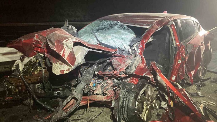 Ankara’da feci kaza... İki otomobil kafa kafaya çarpıştı: 4 ölü, 1 yaralı