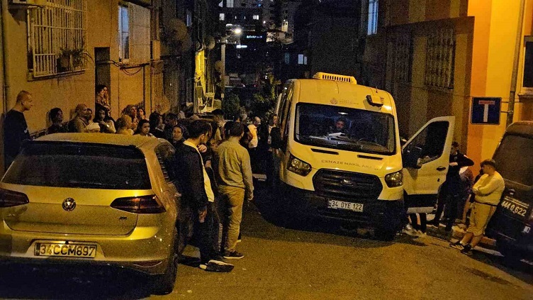 İstanbul'da kardeşini öldürdükten sonra intihar etti