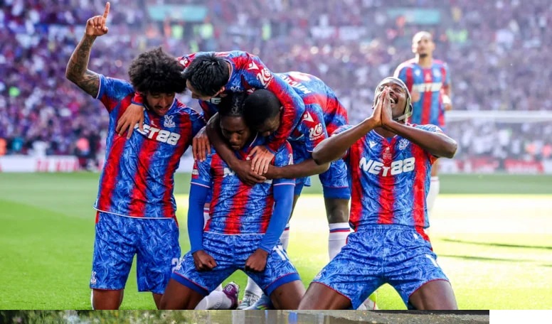 Crystal Palace'dan Manchester City karşısında tarihi zafer