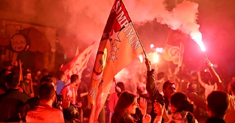 Galatasaray'a dev gelir: 5 milyar TL
