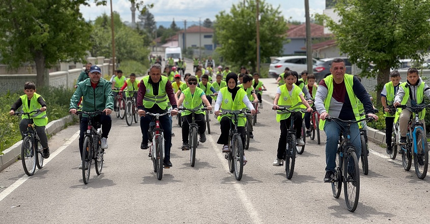 Çerkeş'te 12. Yeşilay Bisiklet Turu gerçekleştirildi