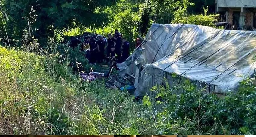 Zonguldak'ta otomobil evin bahçesine uçtu: 1 ölü, 3 yaralı