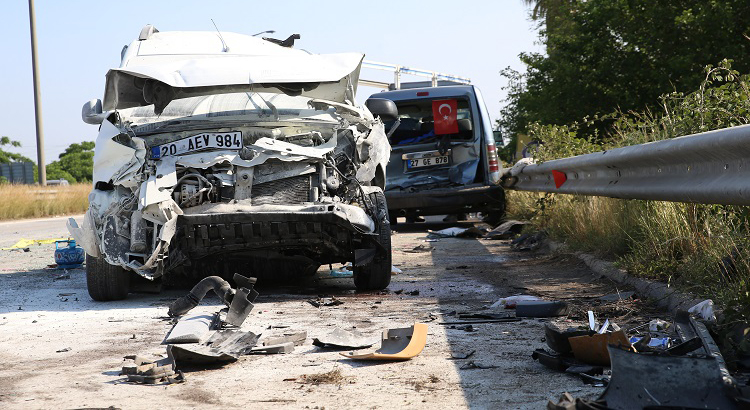 Hatay’da zincirleme kaza: 1 ölü, 10 yaralı