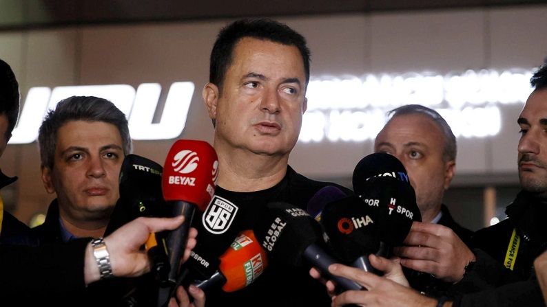 Acun Ilıcalı'nın Fenerbahçe'den ayrılığının nedeni Jose Mourinho