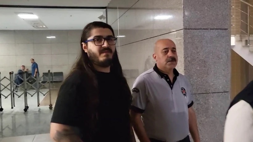 Sosyal medya fenomenlerine operasyon: Gözaltılar var