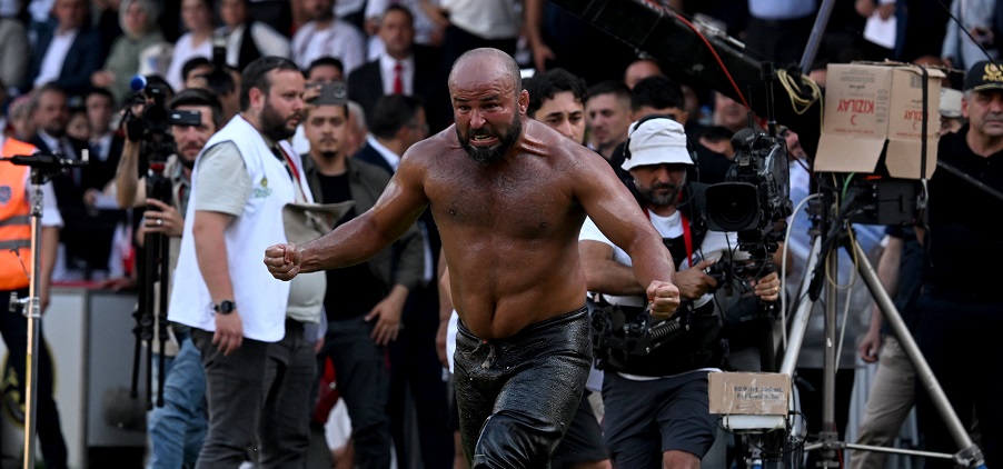 664. Kırkpınar Yağlı Güreşleri'nde şampiyon belli oldu: Başpehlivan Orhan Okulu