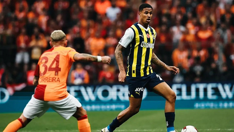 Fenerbahçe'de 3 imza bir ayrılık: Resmen açıklandı!