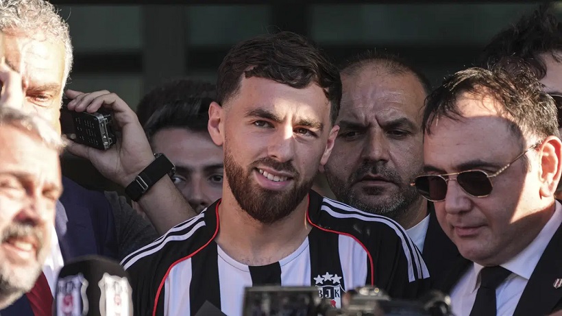Orkun Kökçü, Beşiktaş için İstanbul'a geldi