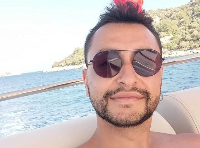 Tatilci genç Marmaris'te can verdi