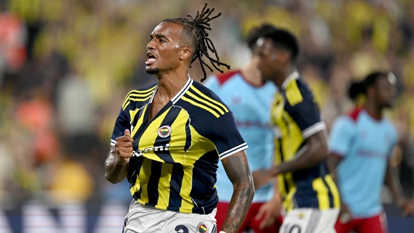 Kadıköy'de 5 gollü Fener şov: Şampiyonlar Ligi'ne bir adım kaldı