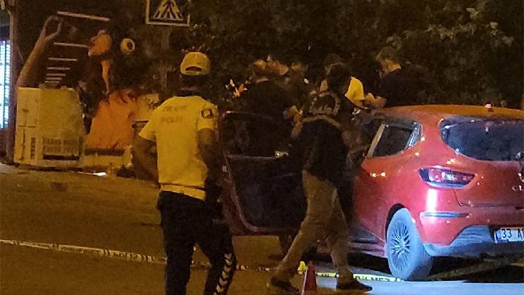 Diyarbakır'da iki grup çatıştı, ortalık kan gölüne döndü: Ölü ve yaralılar var