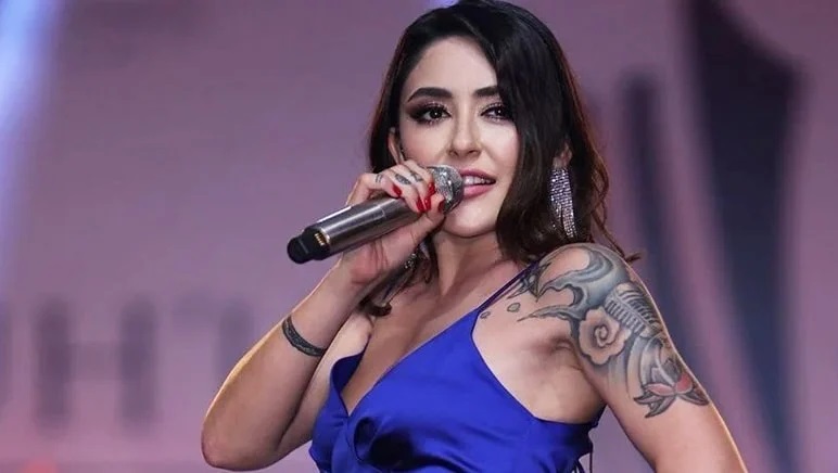 Melek Mosso itiraf etti: Çocukluğumdan beri üç kez tacize uğradım