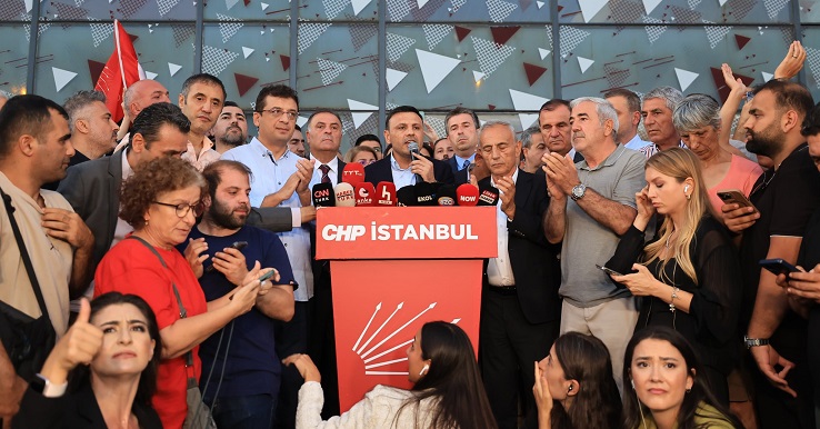 Özgür Çelik'ten iptal kararına tepki: 'CHP teslim alınamaz'
