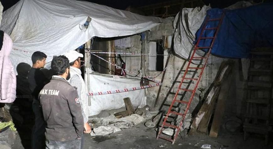 Erzurum'da çöken ev, iki kardeşe mezar oldu