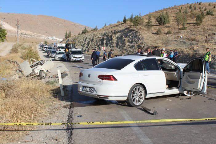 Konya'da feci kaza: İkiz kardeşler hayatını kaybetti, 5 kişi yaralandı!