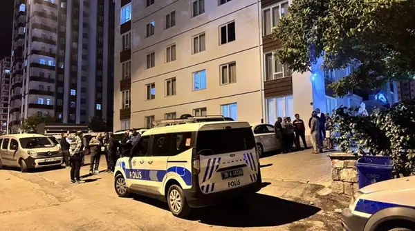 Kayseri'de 12 yaşındaki çocuk, üvey babasını bıçakladı!