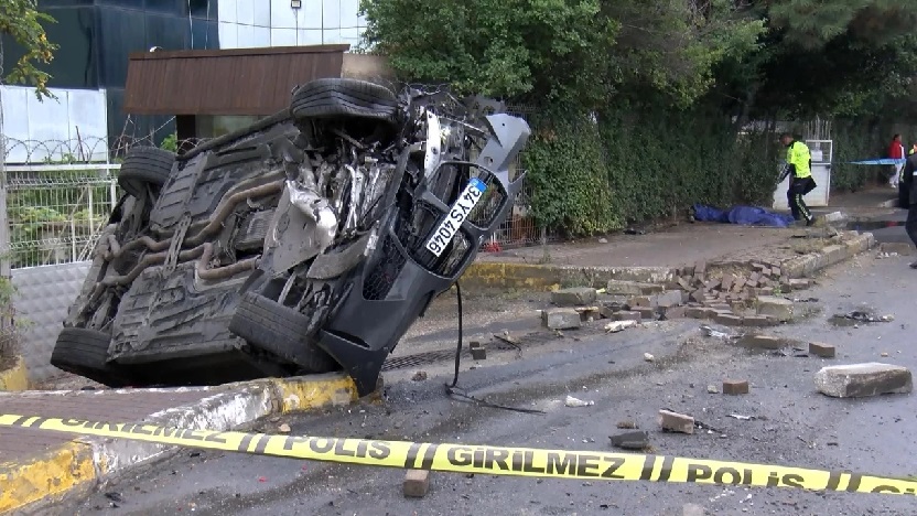 İstanbul'da yolda yürüyordu, canından oldu