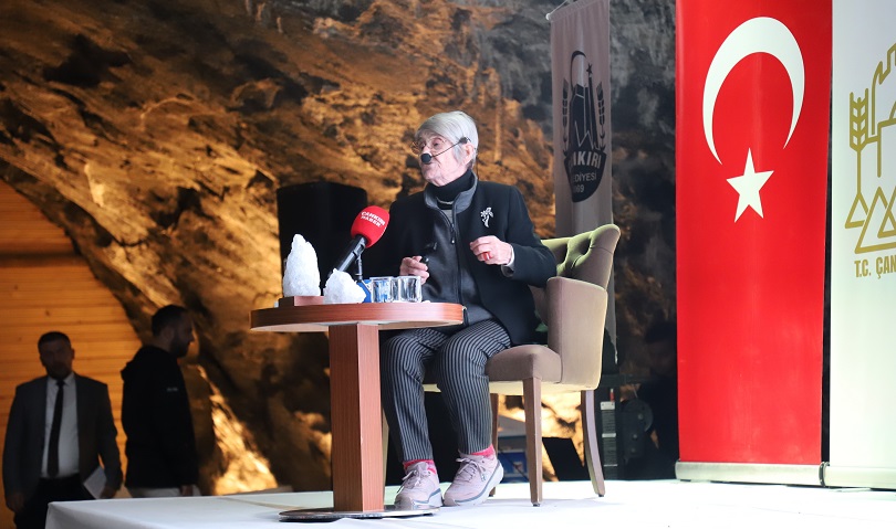 Canan Karatay yerin 150 metre altında kaya tuzunun şifasını anlattı