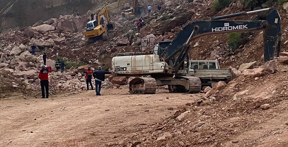 Ordu'da taş ocağında göçük: Enkaz altında kalanlar var