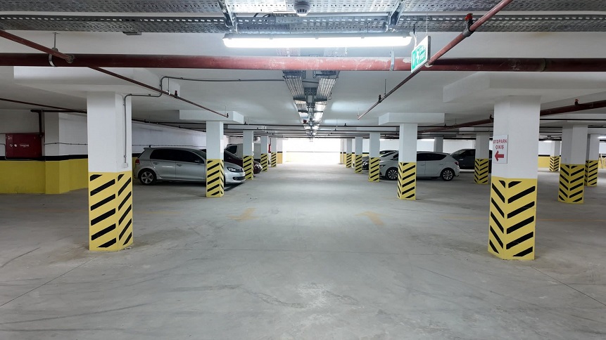 Çerkeş Kent Meydanı altına yapılan kapalı otopark hizmete girdi