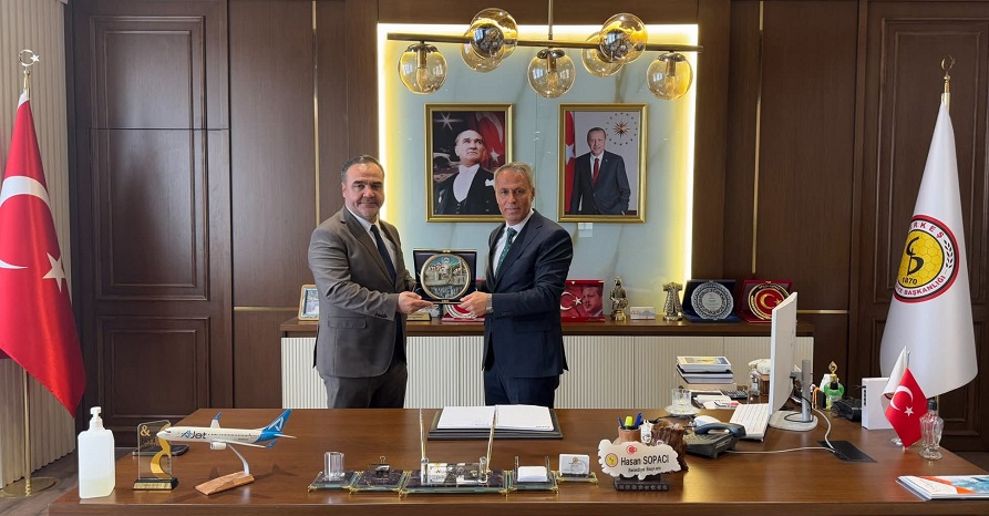 Çerkeş Belediye Başkanı Hasan Sopacı, ÇAKÜ Rektörü'nü ağırladı