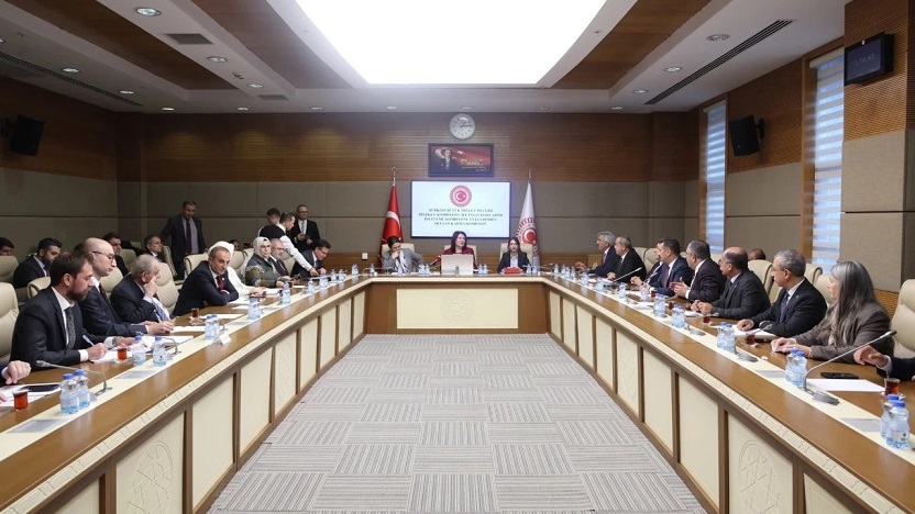 TBMM'de komisyonda İmralı ziyareti tartışması: CHP salonu terk etti
