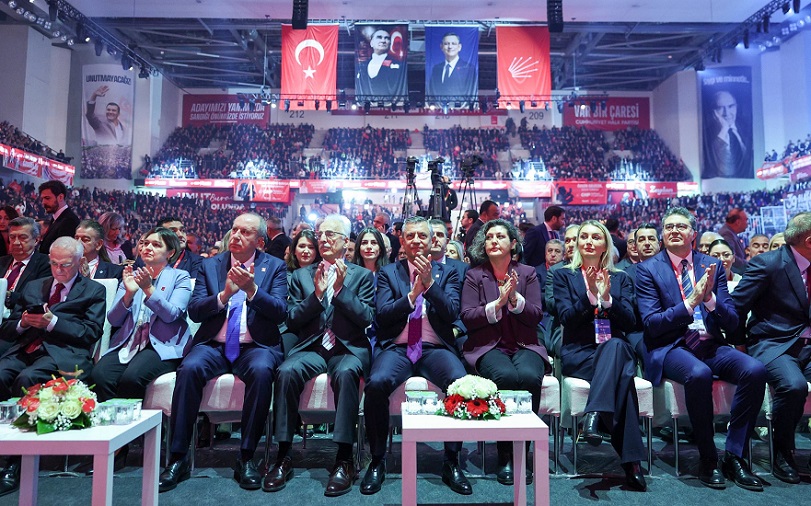 CHP’nin 39. Olağan Kurultayı PM seçimleriyle sürüyor