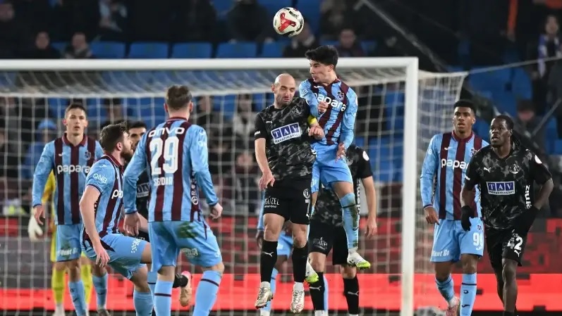Trabzonspor Kupa'da Alanyaspor'a evinde 1-0 mağlup oldu