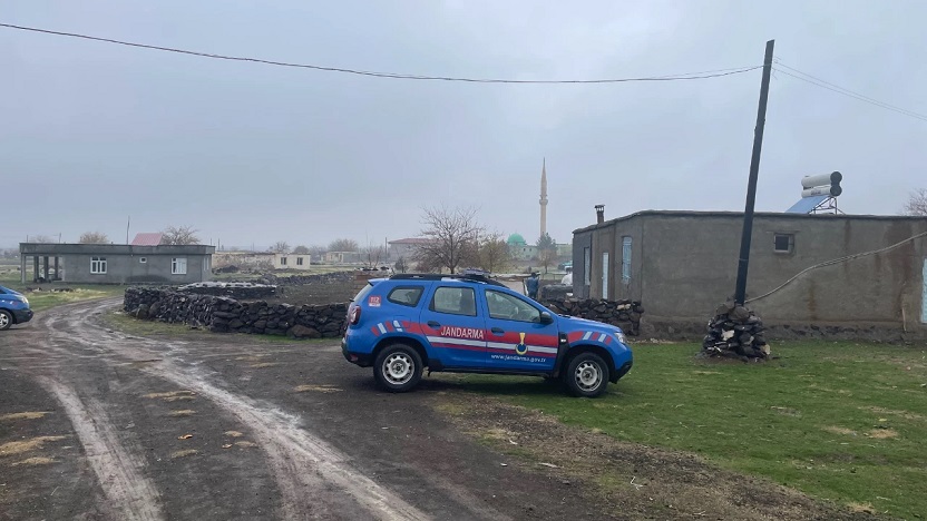 Şanlıurfa'da öfkeli koca, eşi ve oğlunu öldürdü