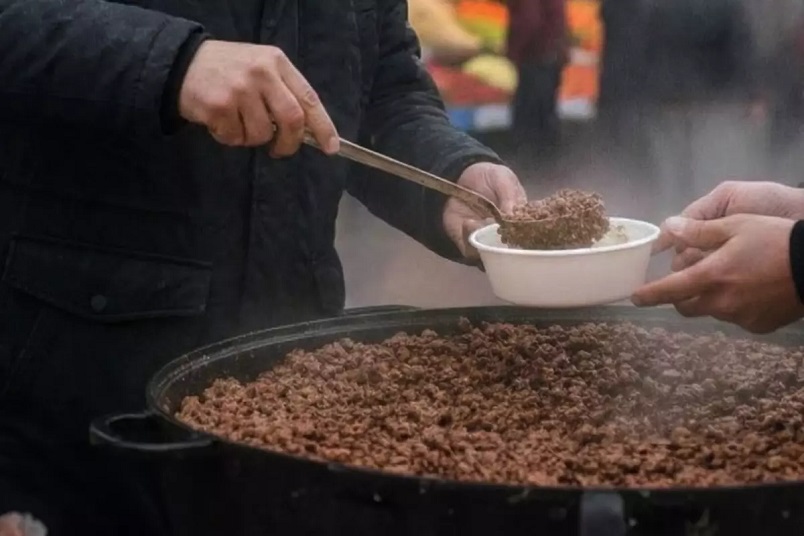 Aydın'da cuma çıkışı cemaate domuz etinden kavurma yedirdiler