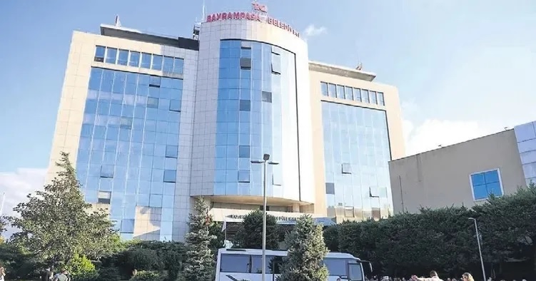 Bayrampaşa Belediyesi'ne yeni operasyon: 13 kişi gözaltında