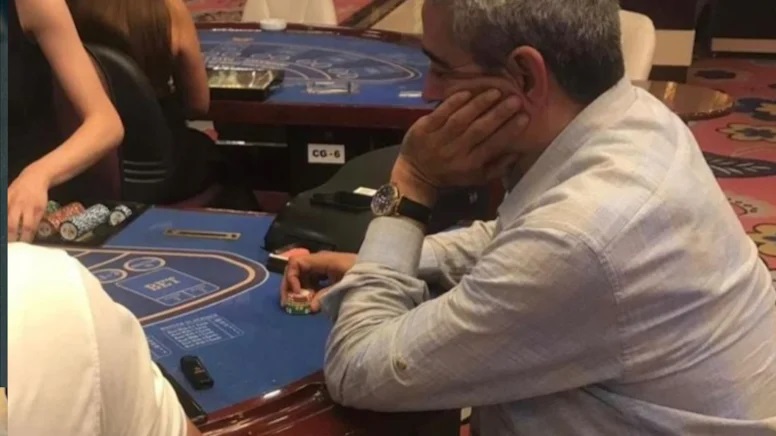 MHP Aydın İl Başkanı Haluk Alıcık kumar masasında görüntülendi!