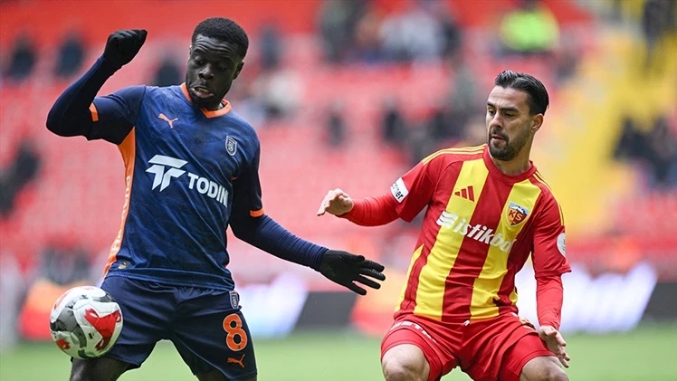 Kayserispor 0-3 Başakşehir