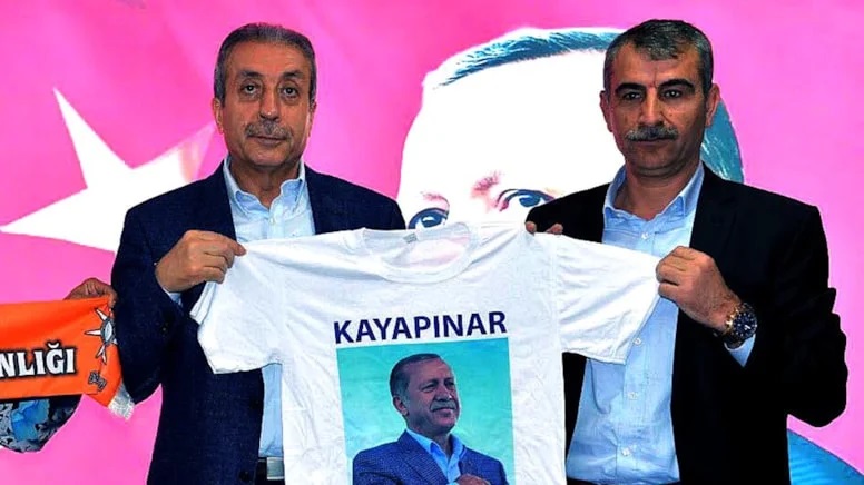 AKP'li Başkan baron çıktı! Uyuşturucuları araca yükleyip türbede dua etmiş!